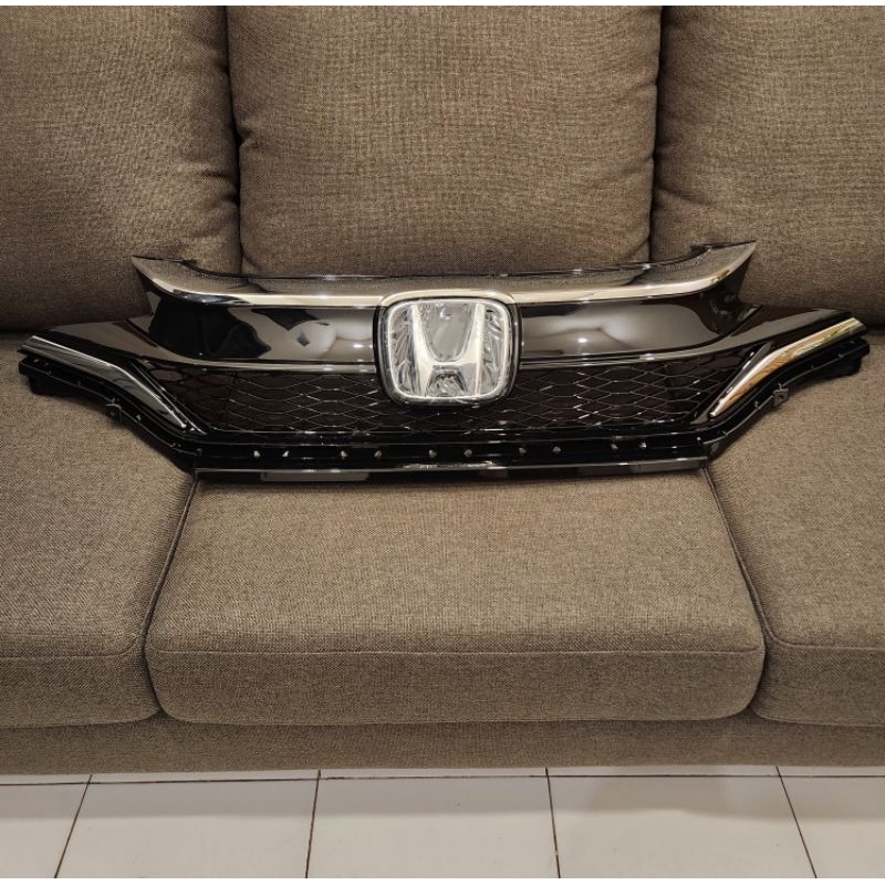 Grill Depan JDM Honda Jazz GK5