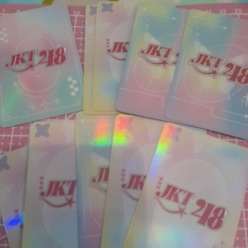photocard hologram jkt48 random?
