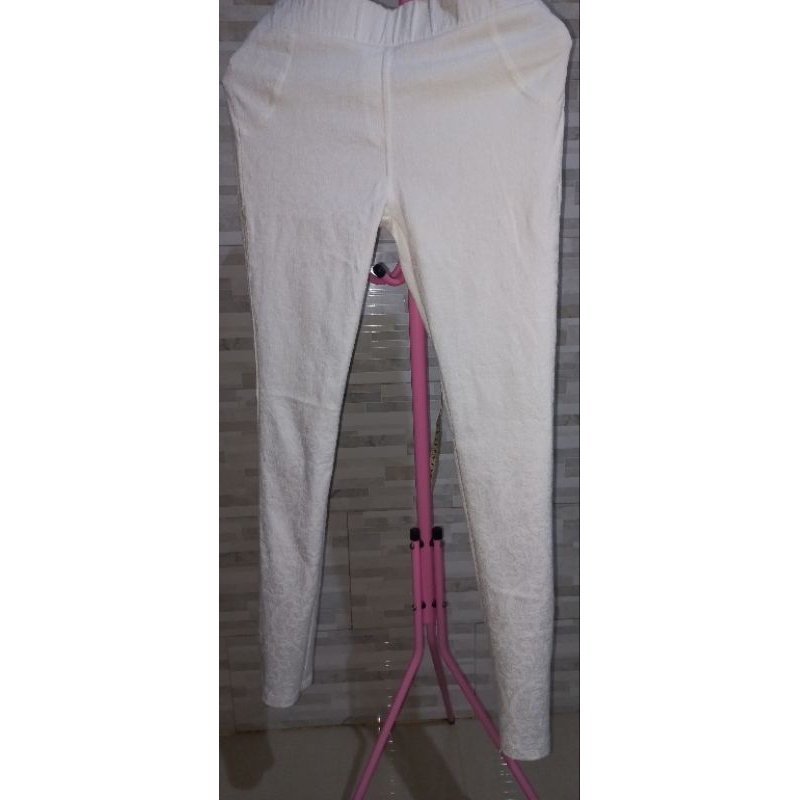 Preloved - Eprise La Carrière M Celana Panjang