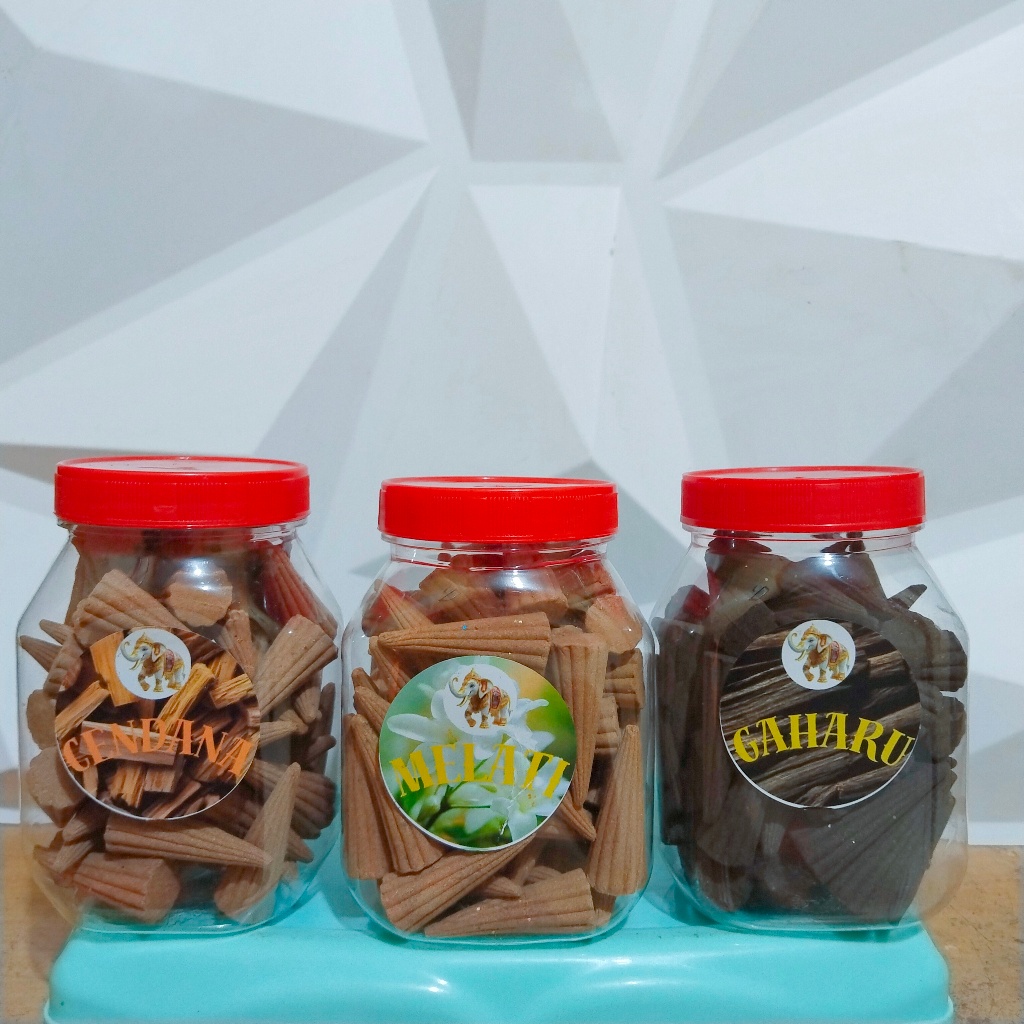 dupa kerucut aroma terapi dupa kerucut wangi dupa kerucut tahan lama dupa kerucut gaharu dupa kerucu