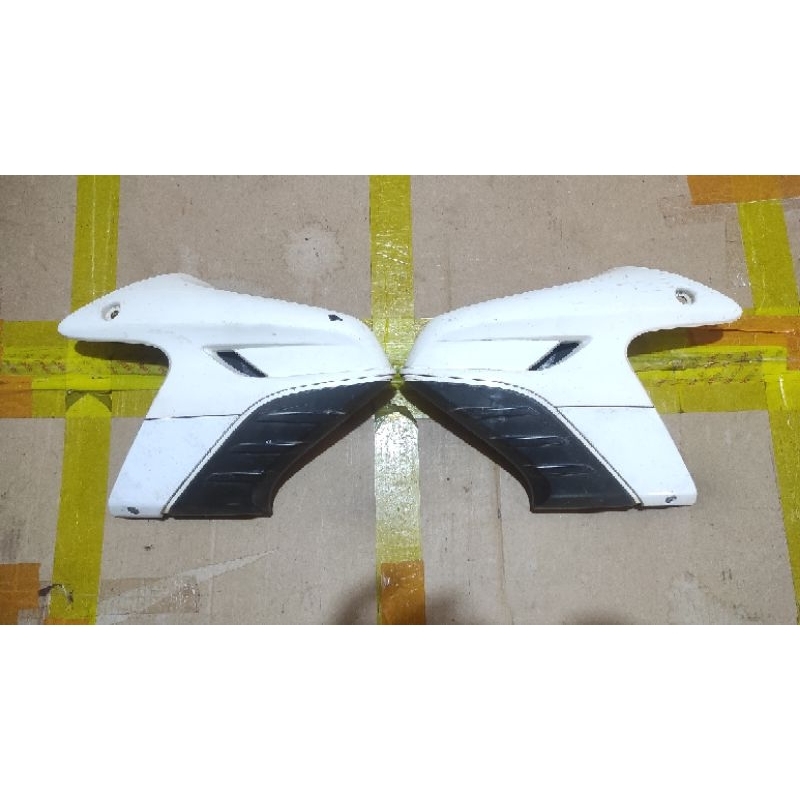 SAYAP SIRIP KUPINGAN TENGKI TANGKI TIREV TIGER REVO TAHUN MUDA 2009 2010 2011 2012 2013 ORIGINAL CEP