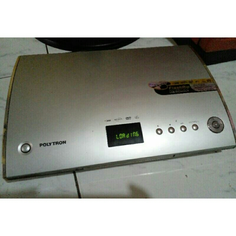 DVD POLYTRON 2138RCS