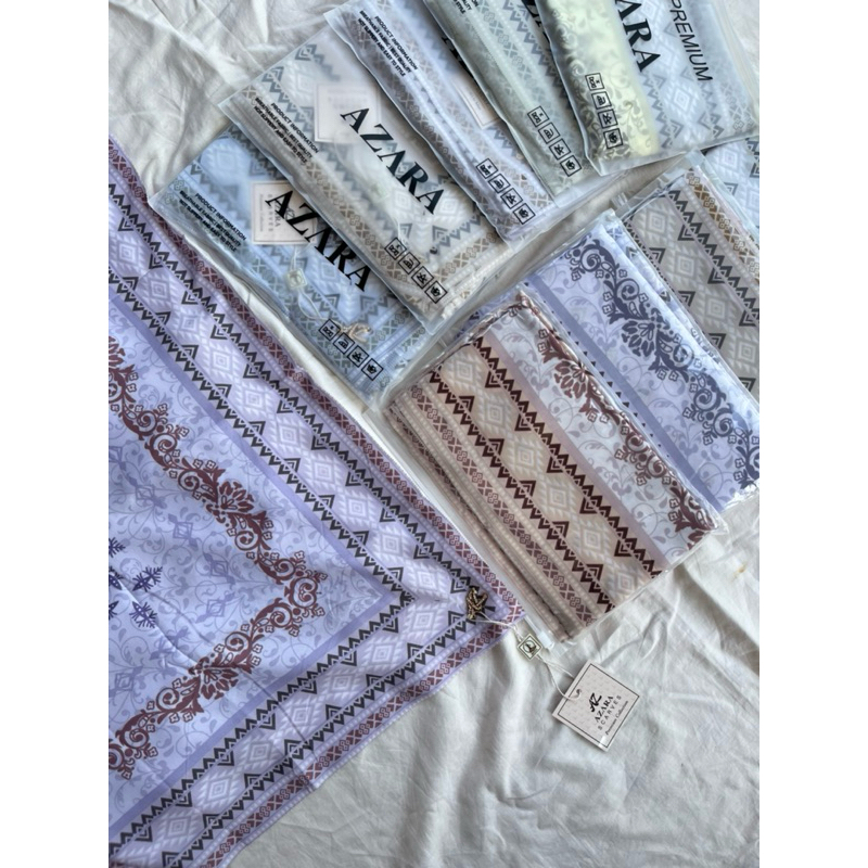 Segi 4 Azara Osaka Premium | Segi empat Azara