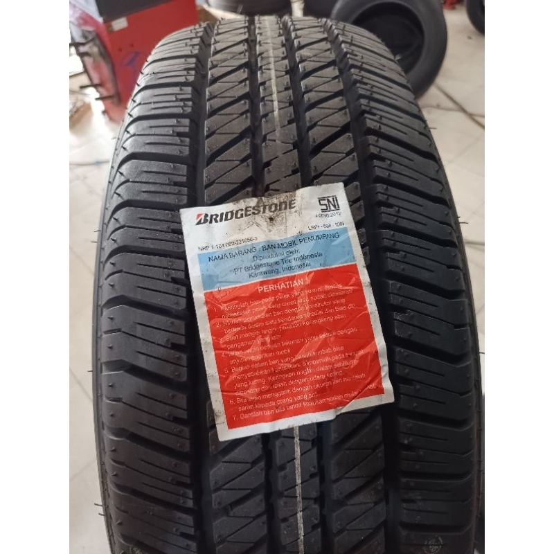 BAN MOBIL BRIDGESTONE 684  265/65-17