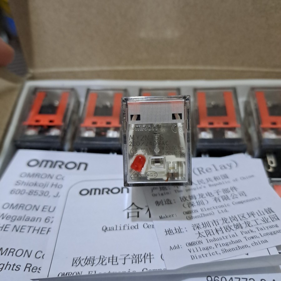 RELAY OMRON MY2N-GS 220VAC RELAY MY2N 220VAC RELAY MY2 220VAC ORIGINAL OMRON RELAY 8KAKI 220VAC