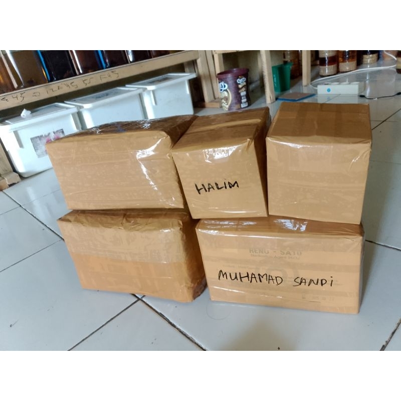 

Telur Mentah Jay Multi Betta