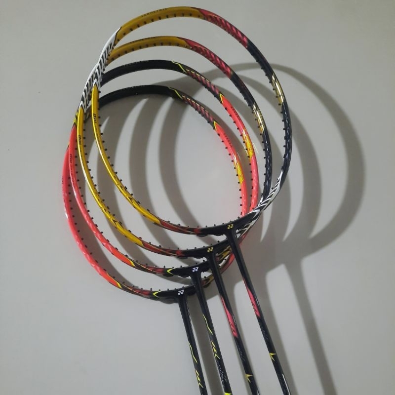 Raket Bulutangkis Badminton Voltric LD Force (Lin Dan) Gen 1 dan 2 JP Code Max Tension 30 Lbs