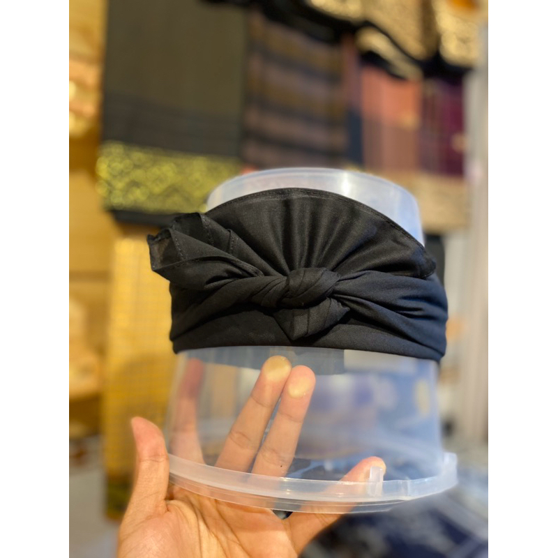 udeng jadi•udeng lembaran•udeng setengah jadi hitam\selem jangar rimpit•jangar kepet