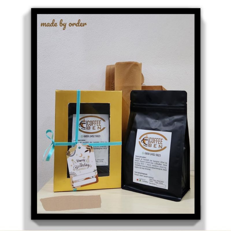 

Hampers / Parcel / Kado - Kopi / Coklat Bubuk - CoffeeBen