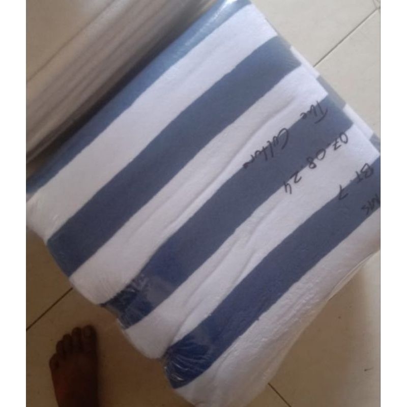 pool towel/ handuk renang