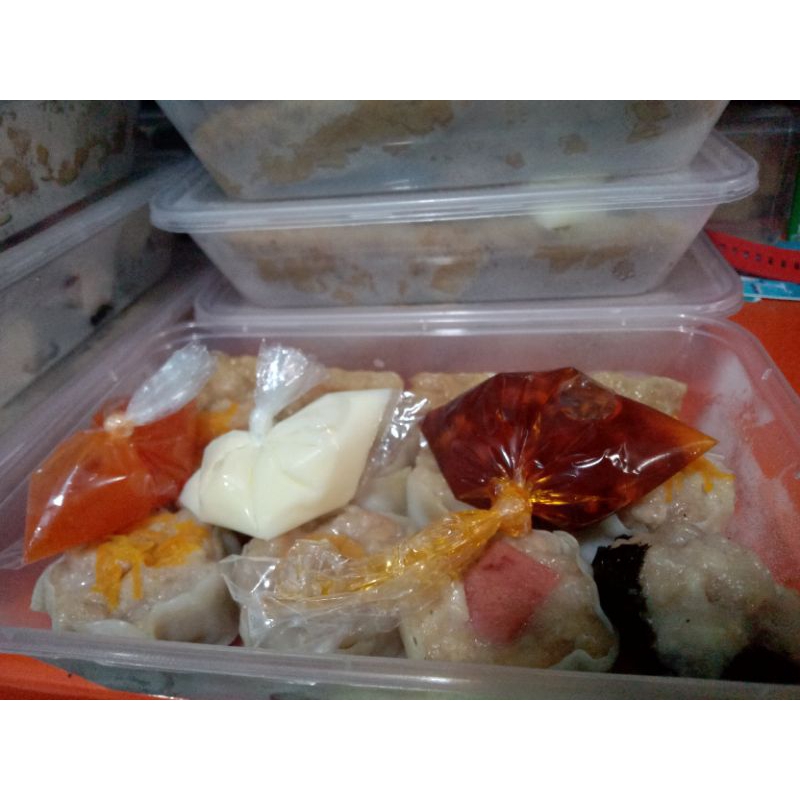 

Dimsum Ayam Isi 10 / Topping Campur / FROZEN