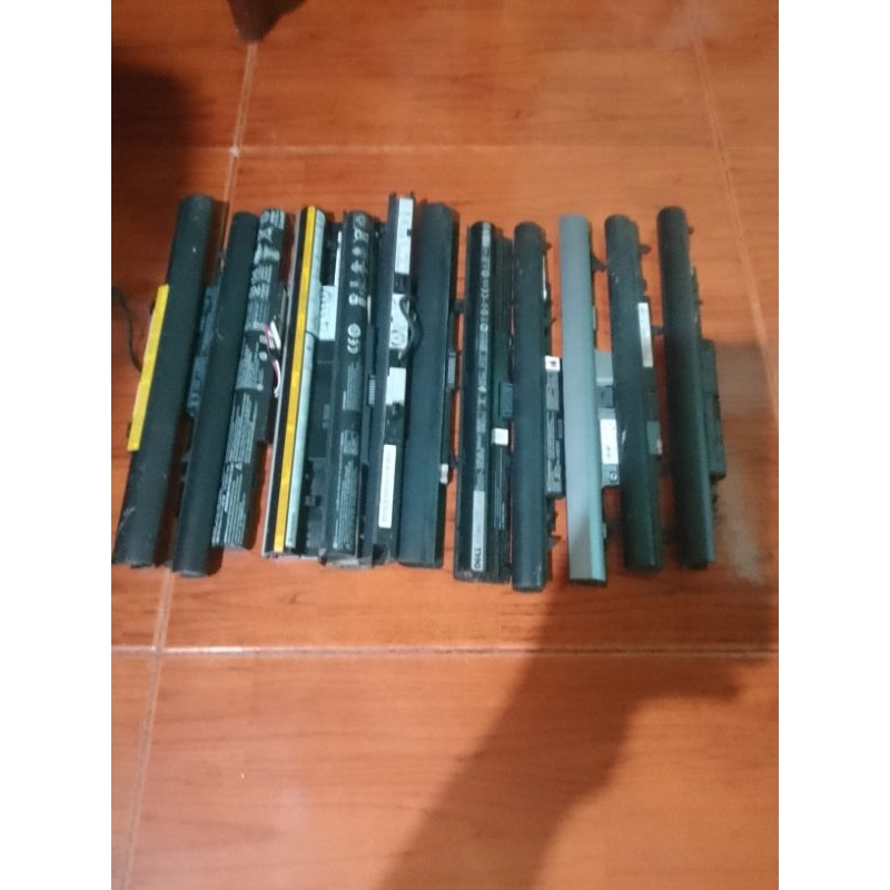 baterai laptop rusak bocor