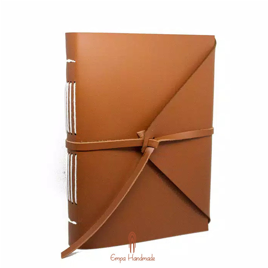 

Journal Book Notebook Binding Buku Catatan Cokelat Polos 200 Halaman