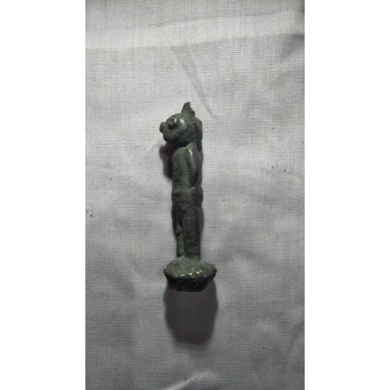 ARKEOLOG KUNO PATUNG BAYI TUYUL LAWASAN