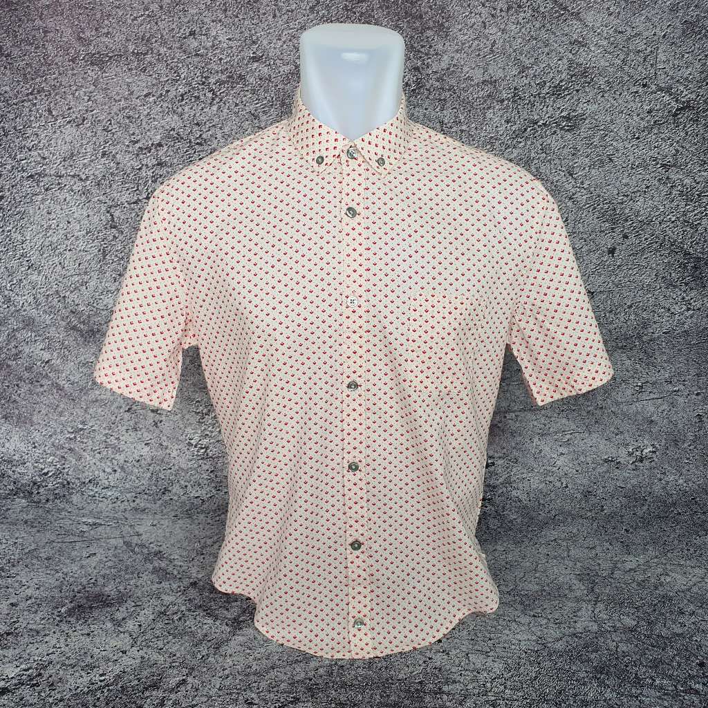 Baju Kemeja HUGO BOSS - Size M sd L / Lebar 53 cm - Original - Second