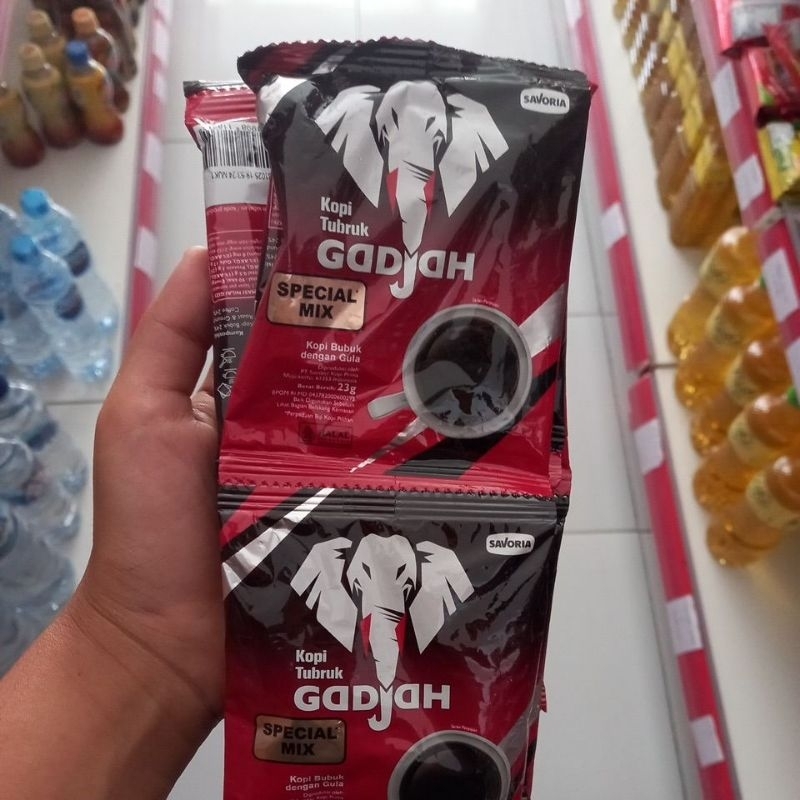 

KOPI TUBRUK GADJAH 1 renteng