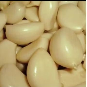 

bawang putih kupas.500gr.