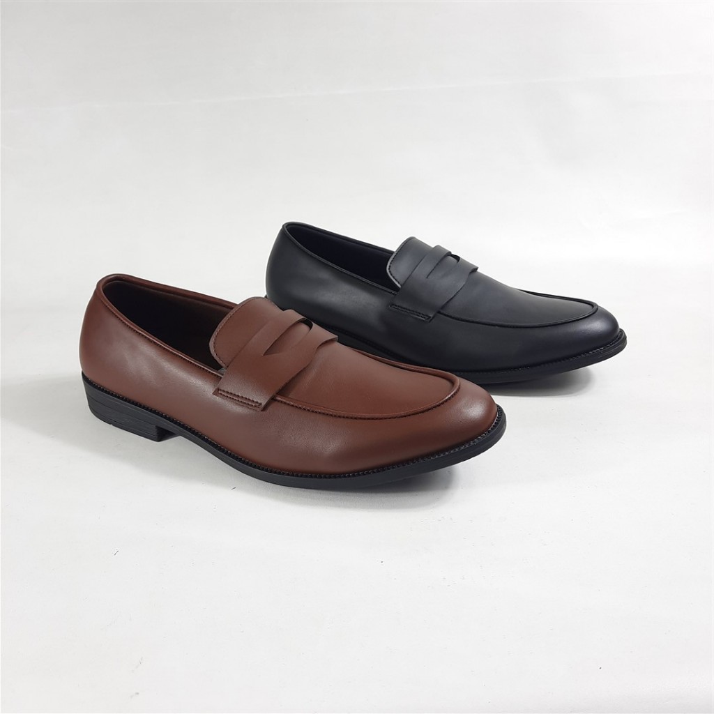 Sepatu Pantofel Pria Formal/Casual DONATELLO CC.70012 (39-43)