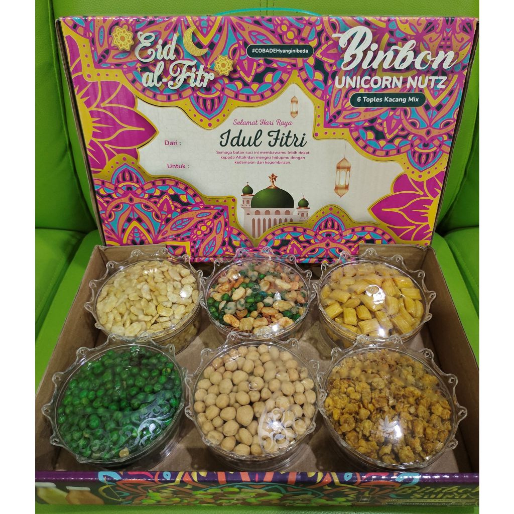 

KUE KERING LEBARAN / HAMPERS / BINBON UNICORN NUTS