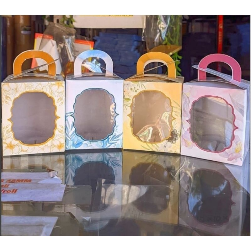

S ( S50 ) BOX SOUVENIR UKURAN GELAS 9 X 9 X 14 CM