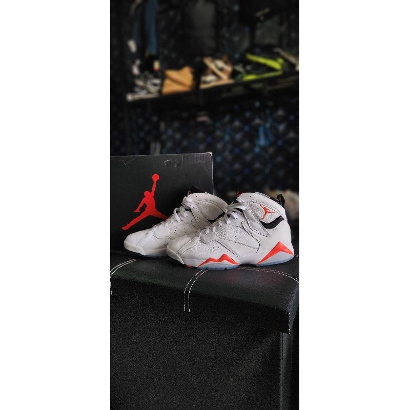 Nike Air Jordan 7 retro white infrared