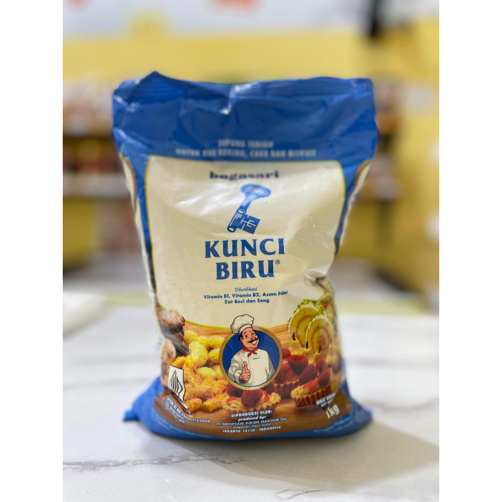 

Tepung Terigu Kunci Biru 1kg