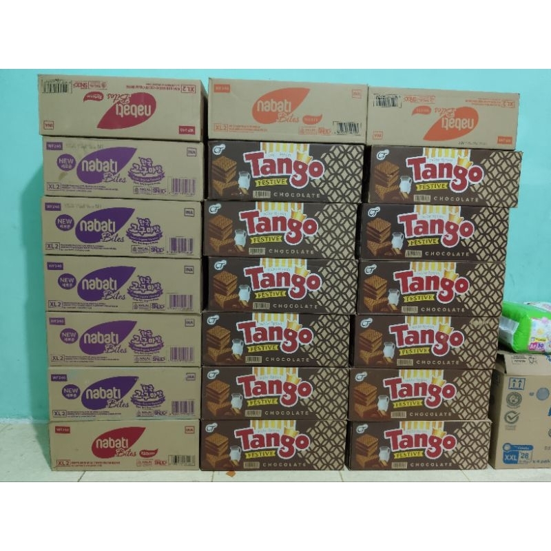 

Wafer Tango Coklat 1 dus isi 6 kaleng @240 gr