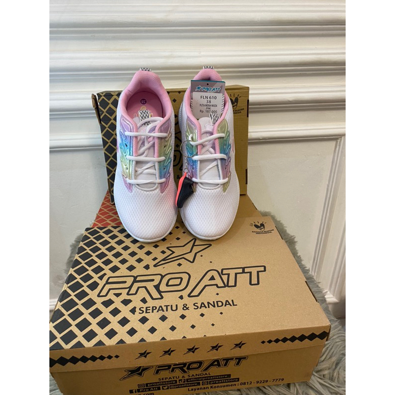 sepatu Sneakers wanita PRO ATT model tali size 37-40 warna putih pink