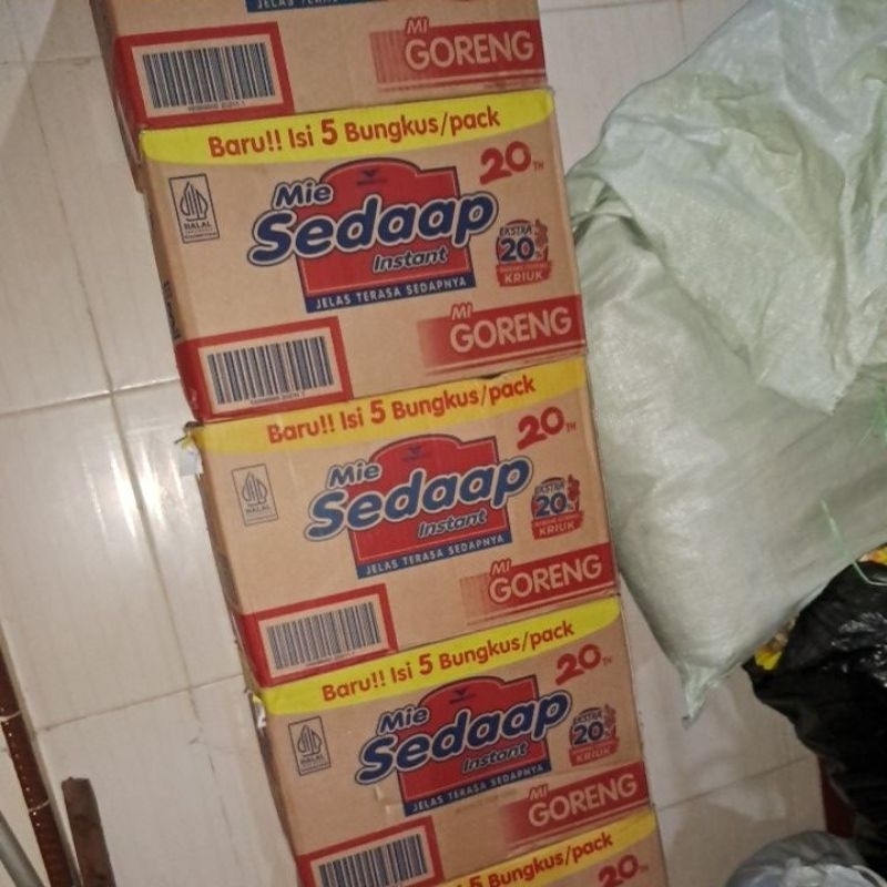 

MIE SEDAAP GORENG 1 DUS