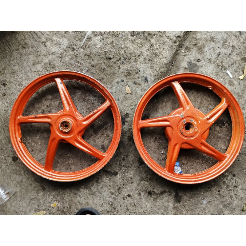 velg suzuki spin old