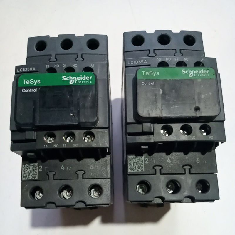 KONTAKTOR MACNITIC SCHNEIDER LC1D50A 80 A