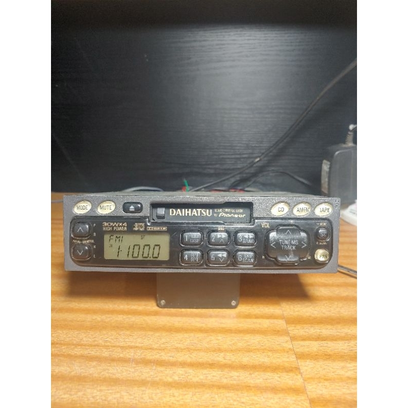 Tape Mobil Pioneer Pemutar Kaset & Radio