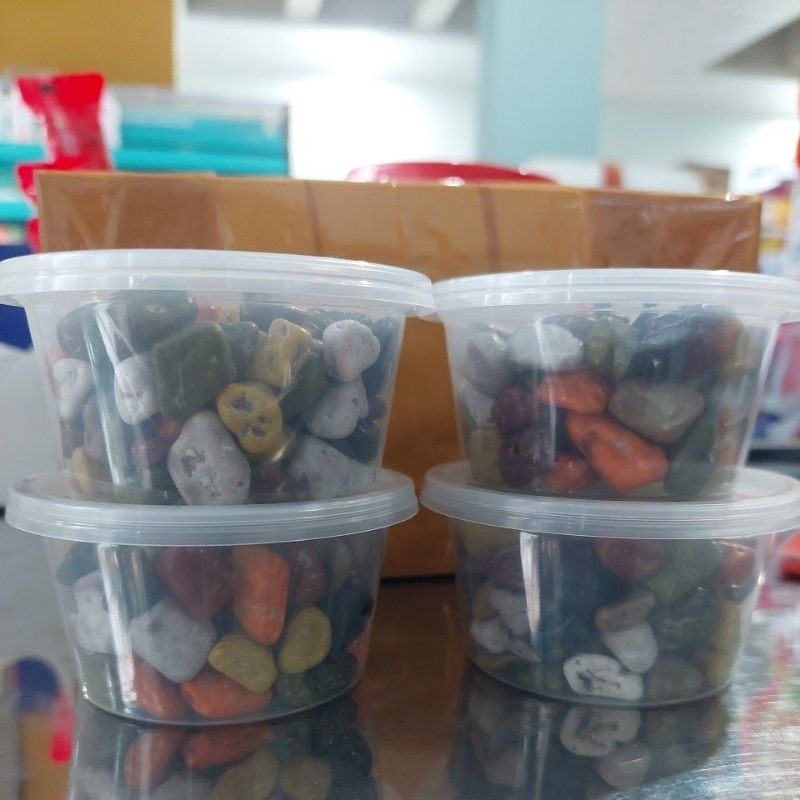 

Coklat Kerikil Arab