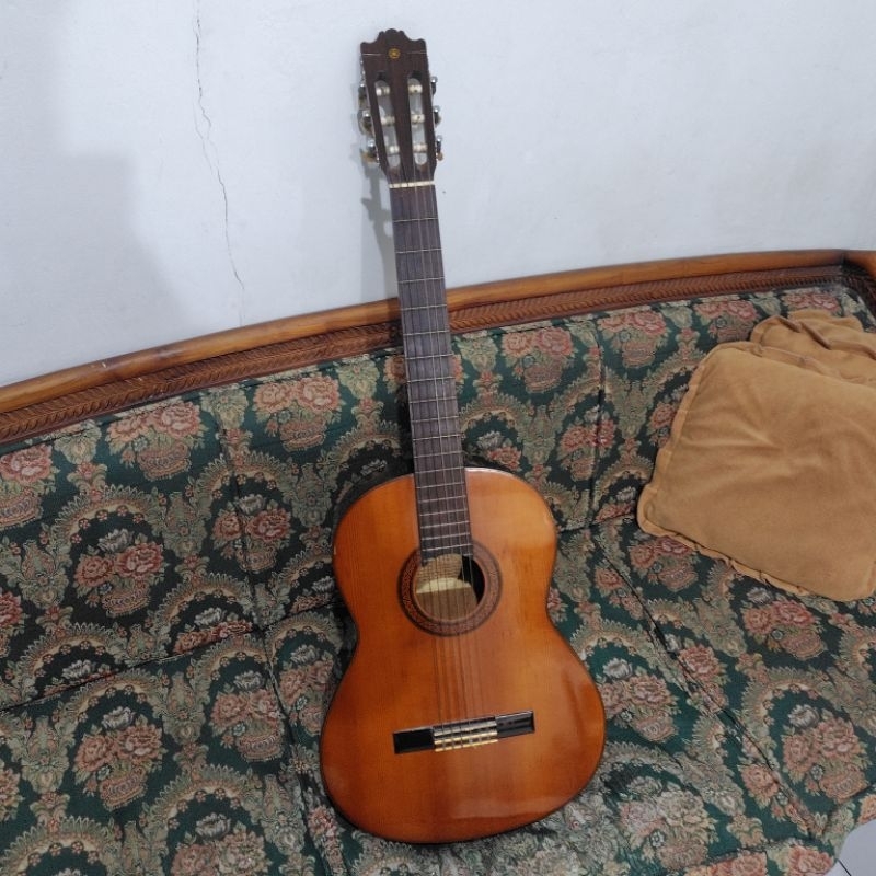 Gitar Klasik Yamaha G225