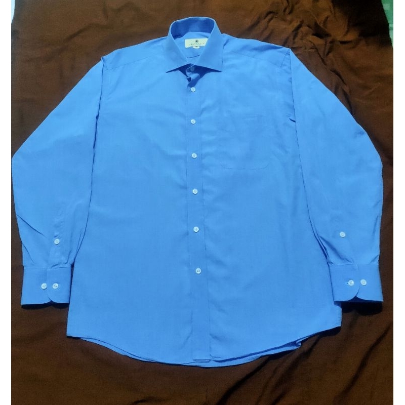 Kemeja Belgravia x Countess Mara