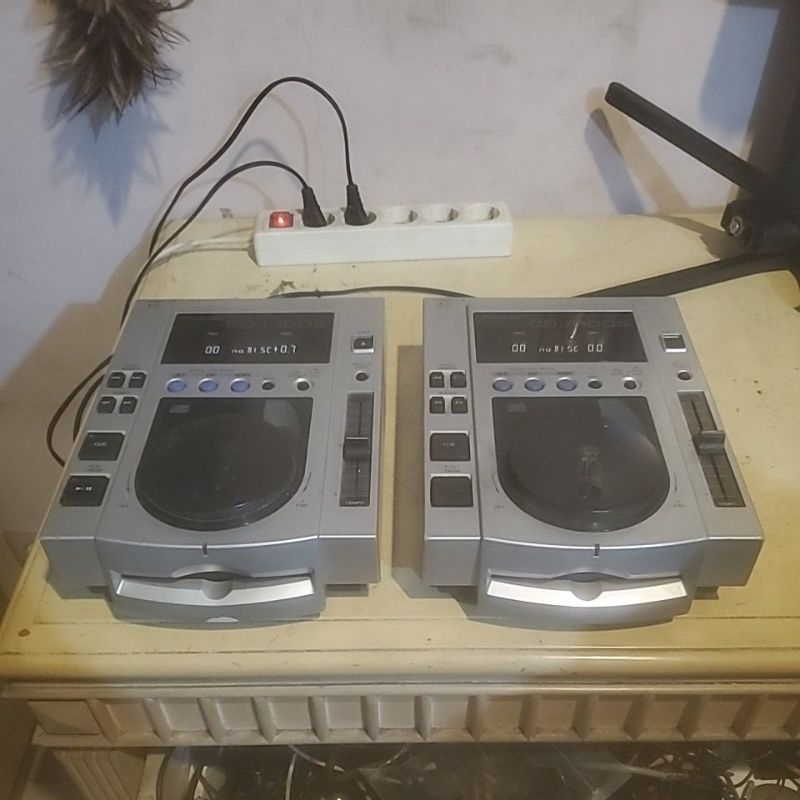 cd player pioneer cdj 100s