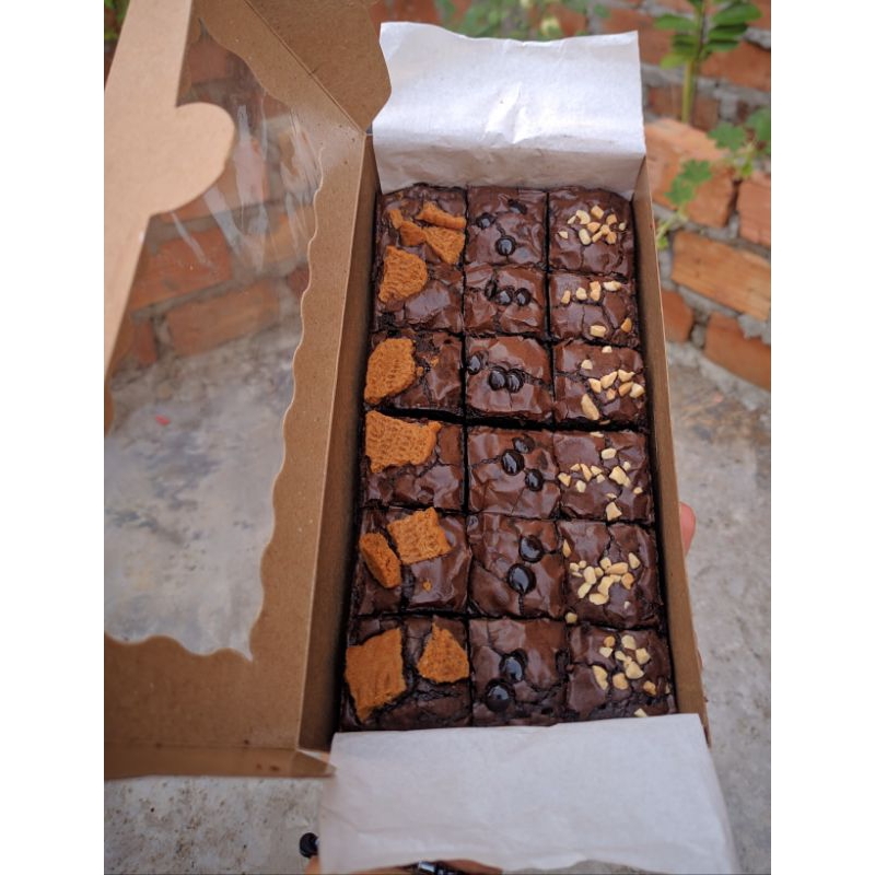 

FUDGY BROWNIES PALEMBANG | BROWNIES PANGGANG