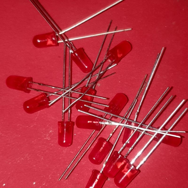 Led 5mm warna merah cerah