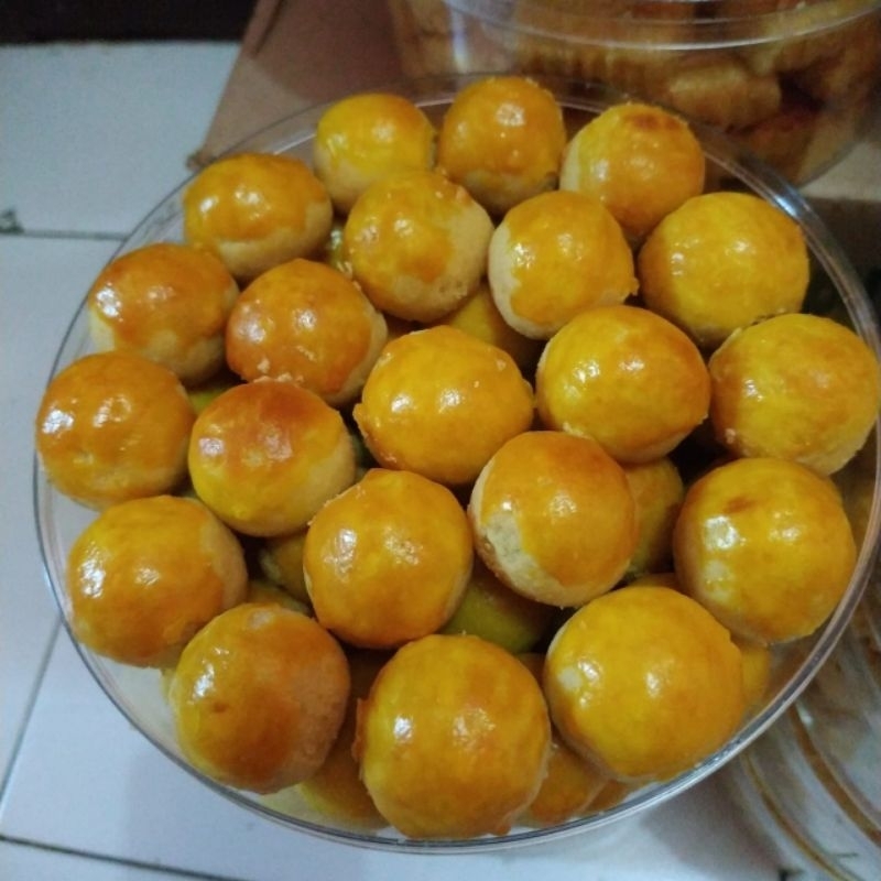 

kue kering ,nastar khas Idhul Fitri berat 450/-+/500 gram