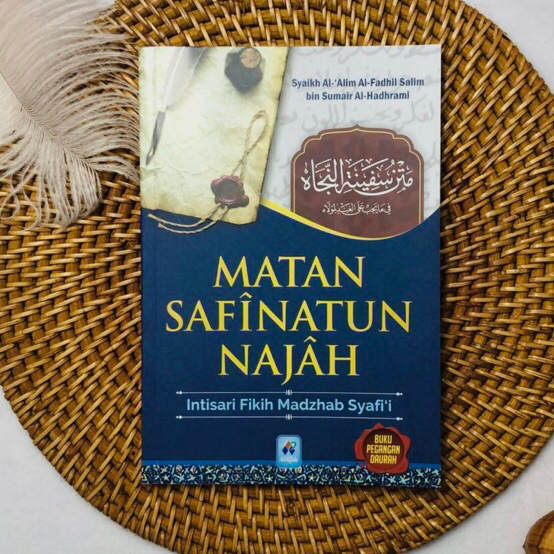 Buku Safinatun Najah Arab dan Terjemah Kitab Matan Safinatus Sholat Fikih Puasa Zakat Haji Lengkap