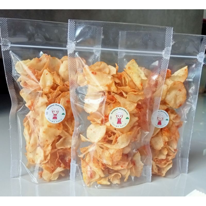 

Keripik singkong pedas manis