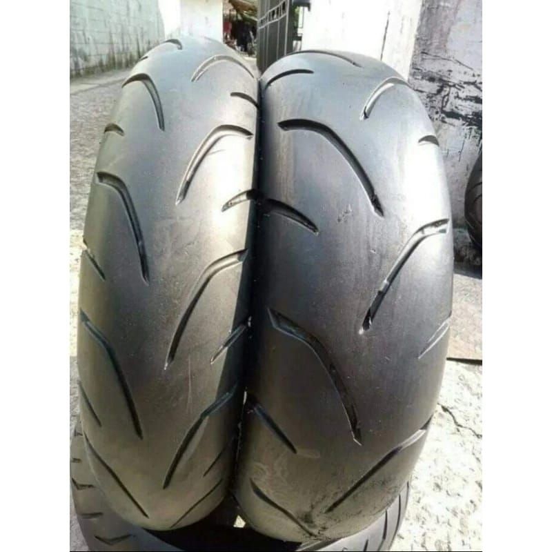 Ban nmax ukuran 110/70-13 ban depan 130/70 Ban belakang merek IRC