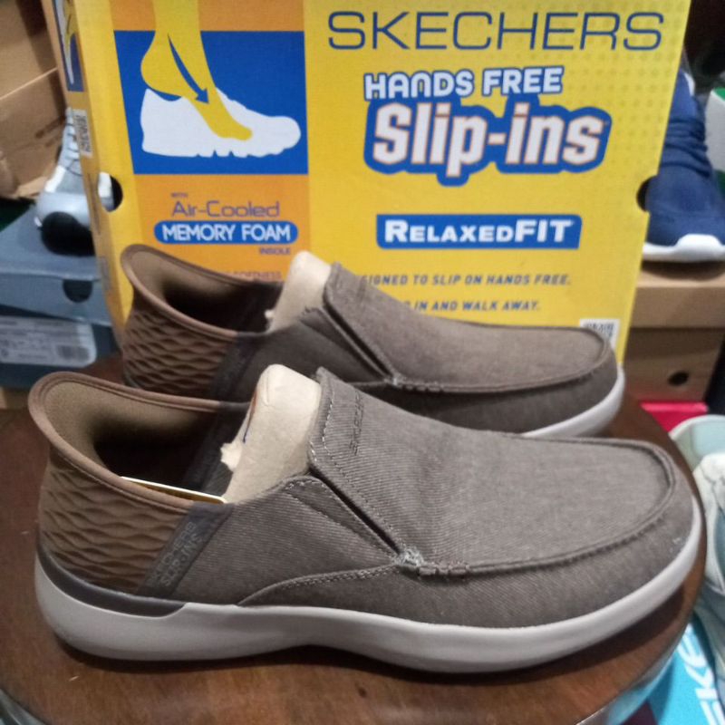 SKECHERS SLIP INS
