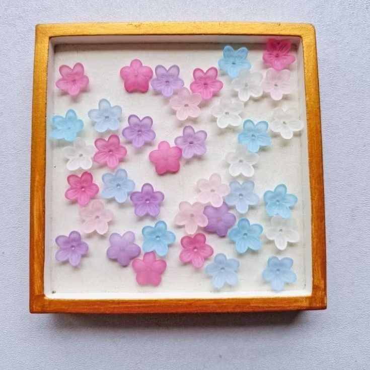 manik kelopak sakura / manik kelopak bunga 5 sakura (30gr)