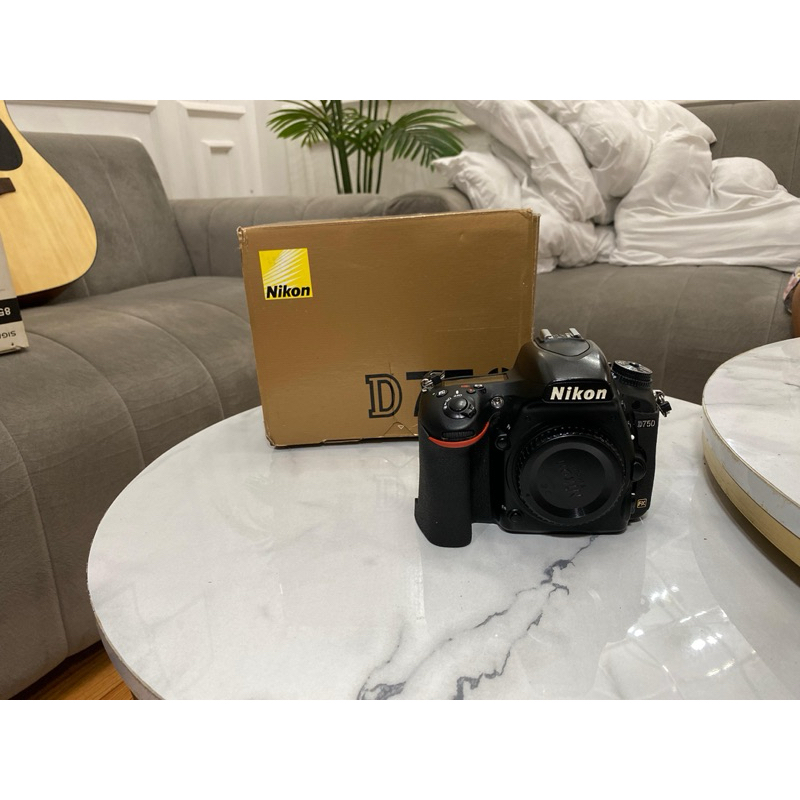 NIKON D750 Second