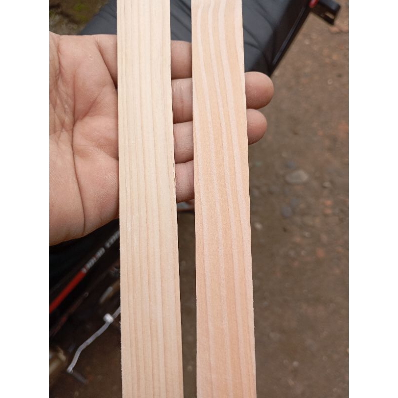 KAYU STRIP JATI BELANDA BERSERAT TEBAL 5 MM LEBAR 2 CM PANJANG BERBAGAI UKURAN