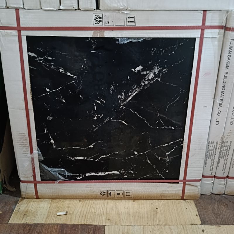 Granit lantai 60x60 63401 hitam motip marmer torch