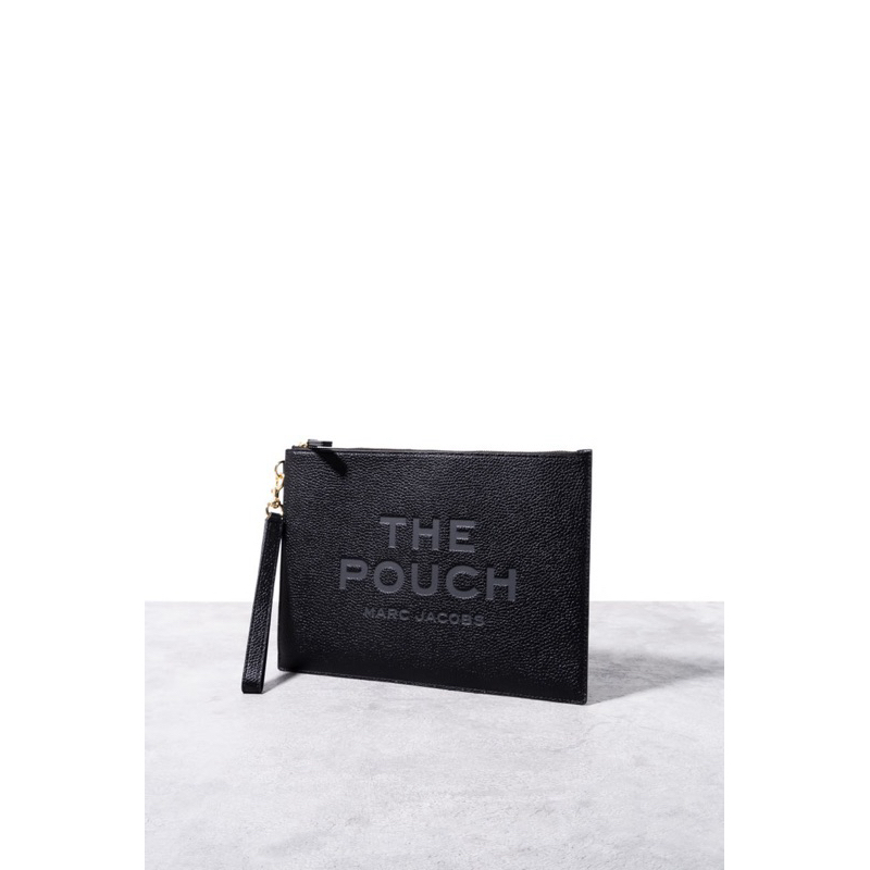 MARC JACOBS THE LARGE POUCH LEATHER BLACK