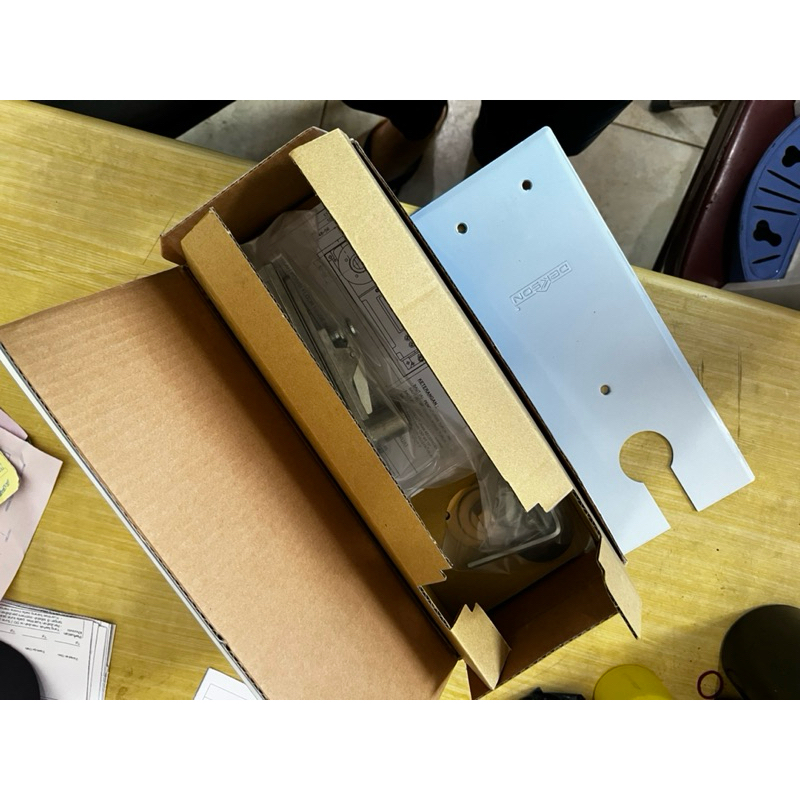 engsel tanam / floorhinge dekson 211 & 84