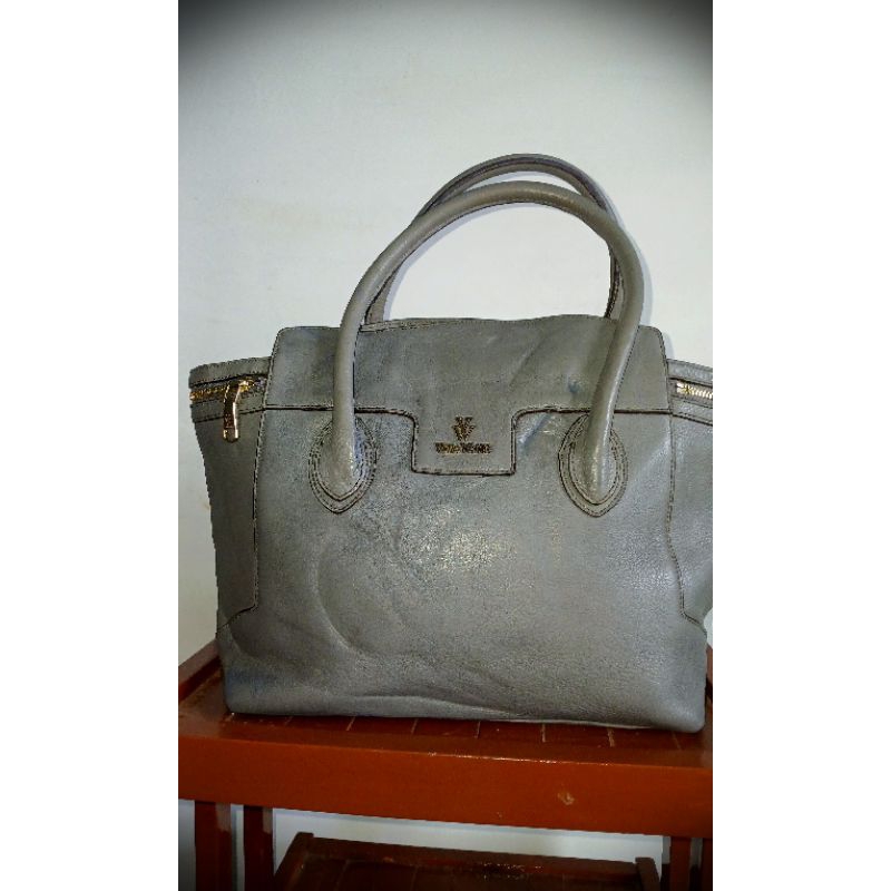 tas brand dari vera wang minus talpan preloved